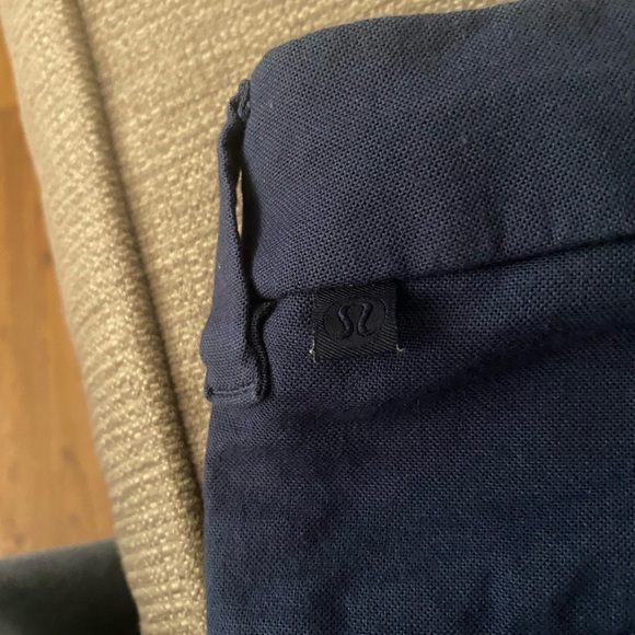 Lululemon men shorts - Picture 4 of 4